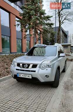 Nissan X-Trail 2012