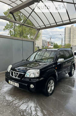 Позашляховик / Кросовер Nissan X-Trail 2003 в Дніпрі