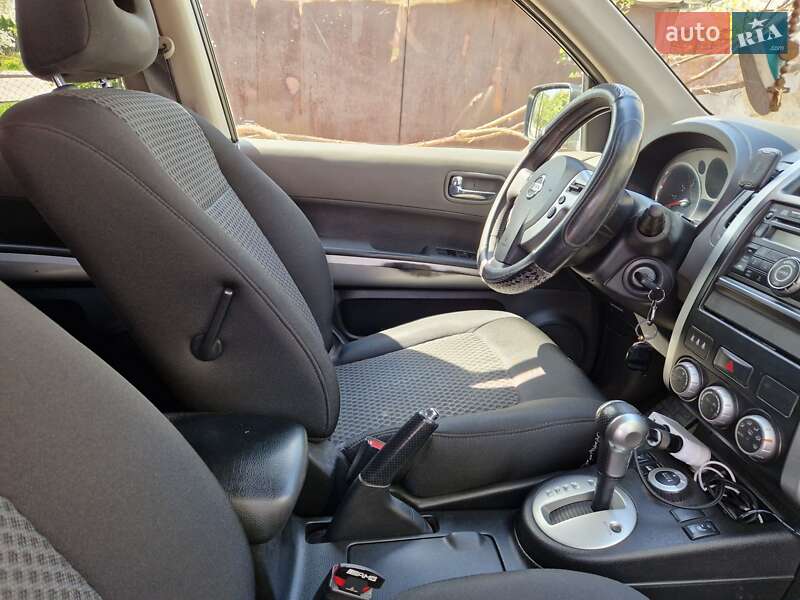 Позашляховик / Кросовер Nissan X-Trail 2008 в Львові