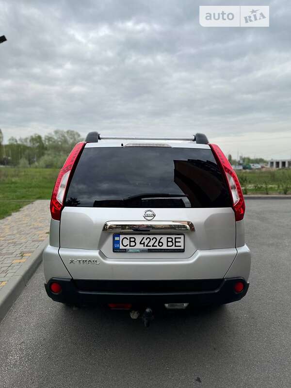 Внедорожник / Кроссовер Nissan X-Trail 2011 в Чернигове