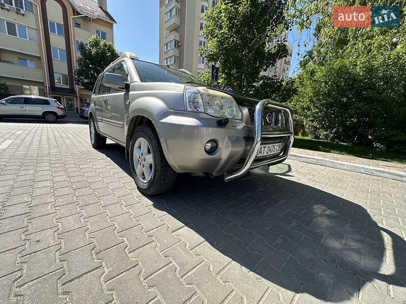 Позашляховик / Кросовер Nissan X-Trail 2005 в Фастові