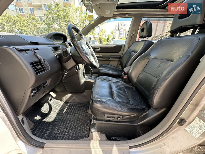 Позашляховик / Кросовер Nissan X-Trail 2005 в Фастові