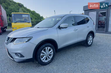 Внедорожник / Кроссовер Nissan X-Trail 2015 в 