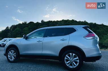 Внедорожник / Кроссовер Nissan X-Trail 2015 в 