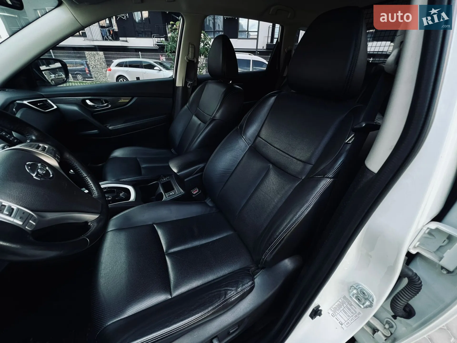 2015 Nissan X-Trail - мініатюра 33