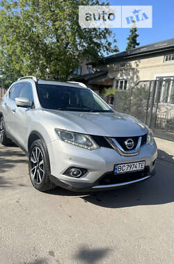 Nissan X-Trail 2015