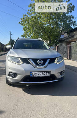 Nissan X-Trail 2015