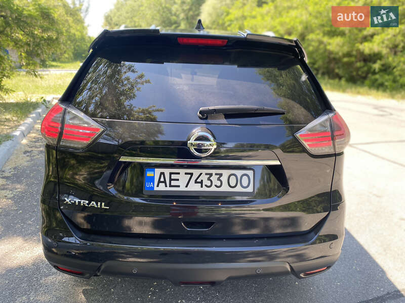 Позашляховик / Кросовер Nissan X-Trail 2017 в Горішніх Плавнях фото 17 Позашляховик / Кросовер Nissan X-Trail 2017 в Горішніх Плавнях