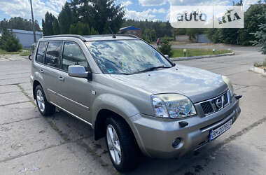 Внедорожник / Кроссовер Nissan X-Trail 2005 в Сумах