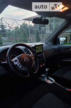 Внедорожник / Кроссовер Nissan X-Trail 2008 в Золочеве