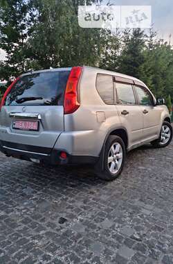 Внедорожник / Кроссовер Nissan X-Trail 2008 в Золочеве