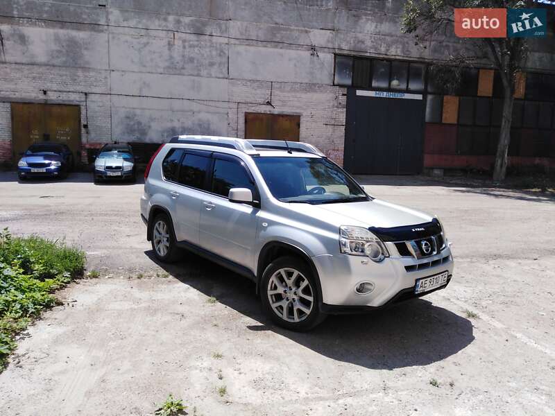 Позашляховик / Кросовер Nissan X-Trail 2011 в Дніпрі