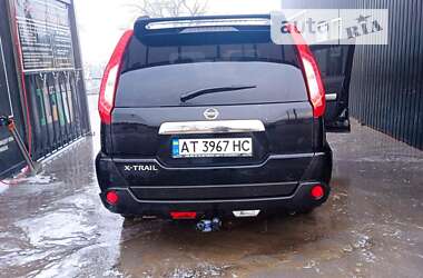 Внедорожник / Кроссовер Nissan X-Trail 2013 в Надворной