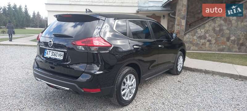 Внедорожник / Кроссовер Nissan X-Trail 2021 в Ивано-Франковске