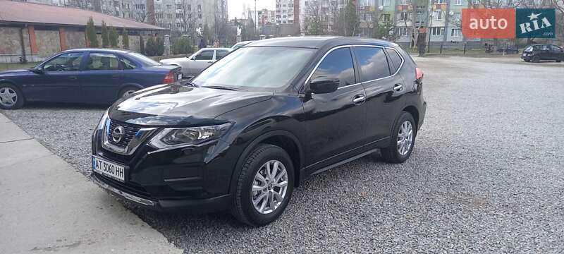 Внедорожник / Кроссовер Nissan X-Trail 2021 в Ивано-Франковске