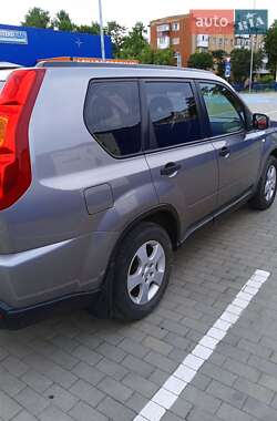 Позашляховик / Кросовер Nissan X-Trail 2007 в Калуші