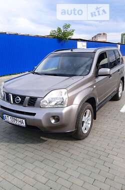 Позашляховик / Кросовер Nissan X-Trail 2007 в Калуші