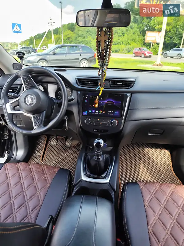Внедорожник / Кроссовер Nissan X-Trail 2019 в 