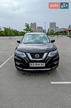 Внедорожник / Кроссовер Nissan X-Trail 2019 в Киеве