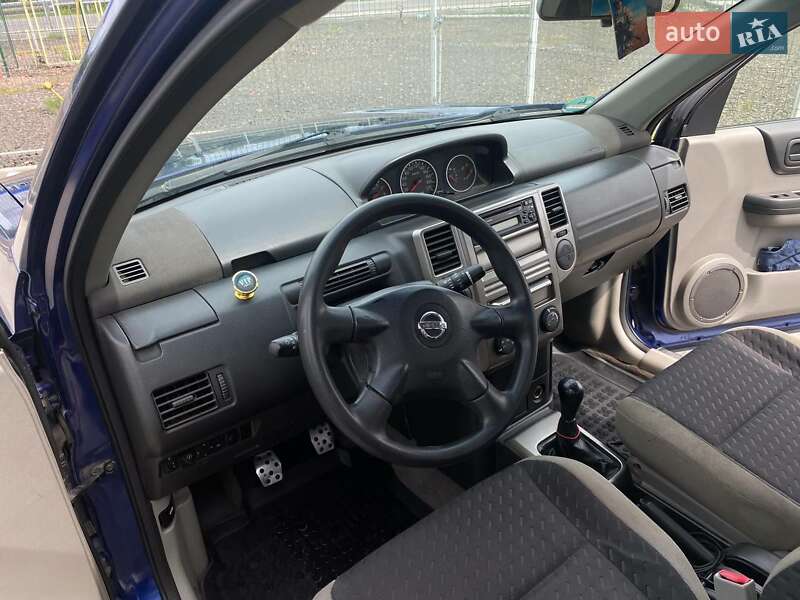 Позашляховик / Кросовер Nissan X-Trail 2005 в Луцьку