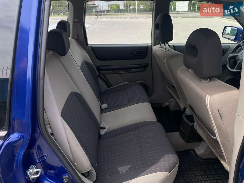 Позашляховик / Кросовер Nissan X-Trail 2005 в Луцьку