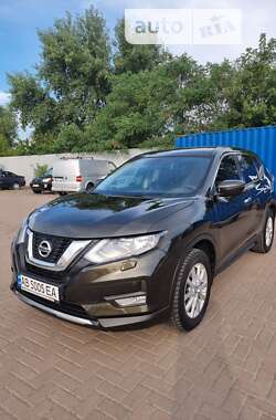 Внедорожник / Кроссовер Nissan X-Trail 2019 в Киеве