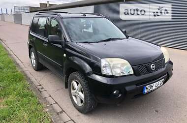 Внедорожник / Кроссовер Nissan X-Trail 2005 в Яворове