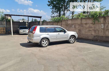 Позашляховик / Кросовер Nissan X-Trail 2004 в Харкові