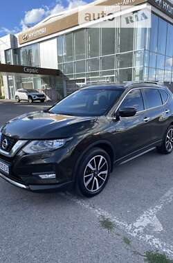 Внедорожник / Кроссовер Nissan X-Trail 2017 в Харькове