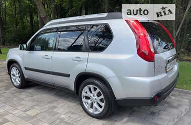 Внедорожник / Кроссовер Nissan X-Trail 2011 в Ирпене