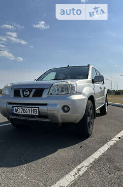 Внедорожник / Кроссовер Nissan X-Trail 2003 в Киеве