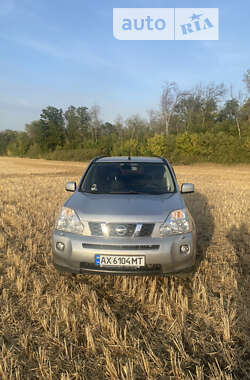 Позашляховик / Кросовер Nissan X-Trail 2008 в 