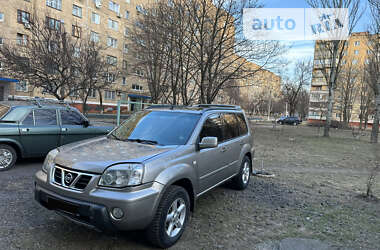 Позашляховик / Кросовер Nissan X-Trail 2002 в Краматорську