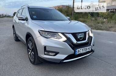 Позашляховик / Кросовер Nissan X-Trail 2018 в Луцьку