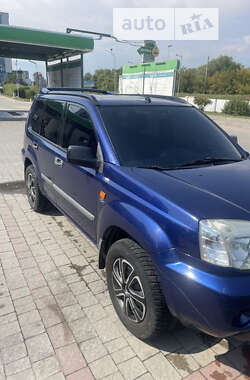 Позашляховик / Кросовер Nissan X-Trail 2002 в Івано-Франківську