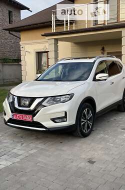 Позашляховик / Кросовер Nissan X-Trail 2018 в Івано-Франківську