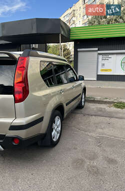 Внедорожник / Кроссовер Nissan X-Trail 2008 в 
