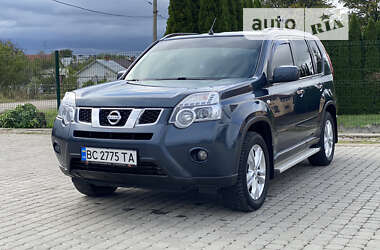 Позашляховик / Кросовер Nissan X-Trail 2013 в Самборі