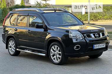 Позашляховик / Кросовер Nissan X-Trail 2014 в Києві