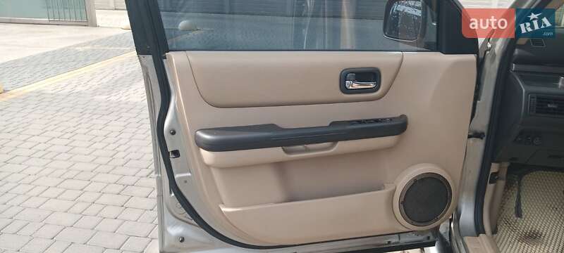 Внедорожник / Кроссовер Nissan X-Trail 2002 в Одессе