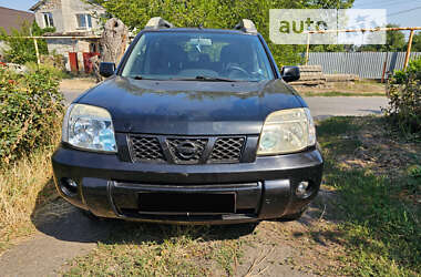 Позашляховик / Кросовер Nissan X-Trail 2005 в Києві