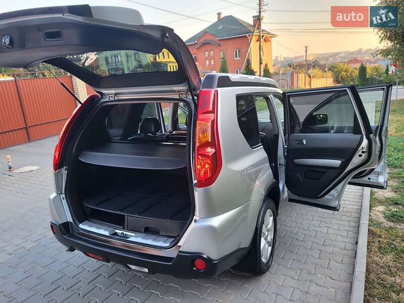 Позашляховик / Кросовер Nissan X-Trail 2007 в Хмельницькому