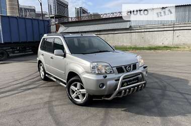 Внедорожник / Кроссовер Nissan X-Trail 2005 в Киеве