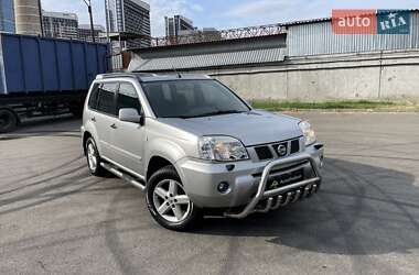 Внедорожник / Кроссовер Nissan X-Trail 2005 в Киеве