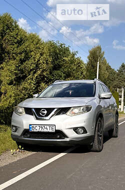 Позашляховик / Кросовер Nissan X-Trail 2015 в Рава-Руській