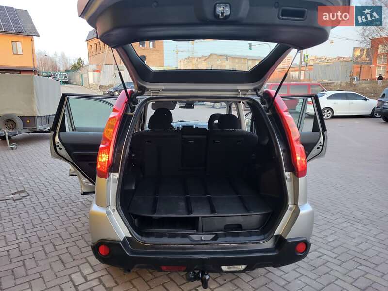 Позашляховик / Кросовер Nissan X-Trail 2008 в Хмельницькому