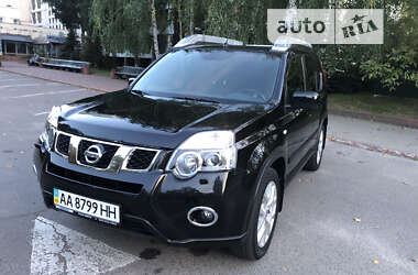 Позашляховик / Кросовер Nissan X-Trail 2012 в Києві