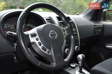 Позашляховик / Кросовер Nissan X-Trail 2013 в Києві