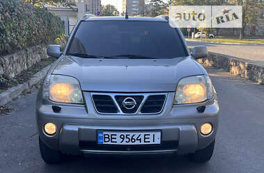 Внедорожник / Кроссовер Nissan X-Trail 2002 в Николаеве