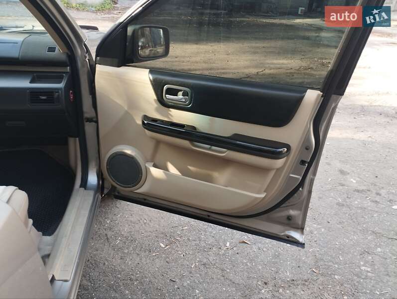 Внедорожник / Кроссовер Nissan X-Trail 2003 в Киеве фото 13 Внедорожник / Кроссовер Nissan X-Trail 2003 в Киеве